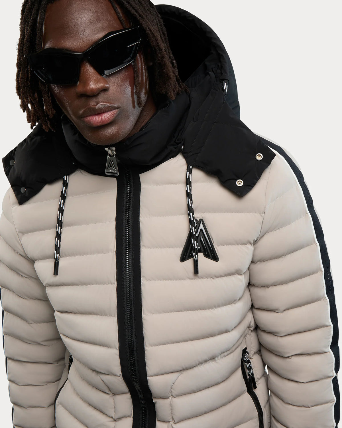 Alpenhaus Men's Quilted Hooded Puffer Jacket – Beige & Black