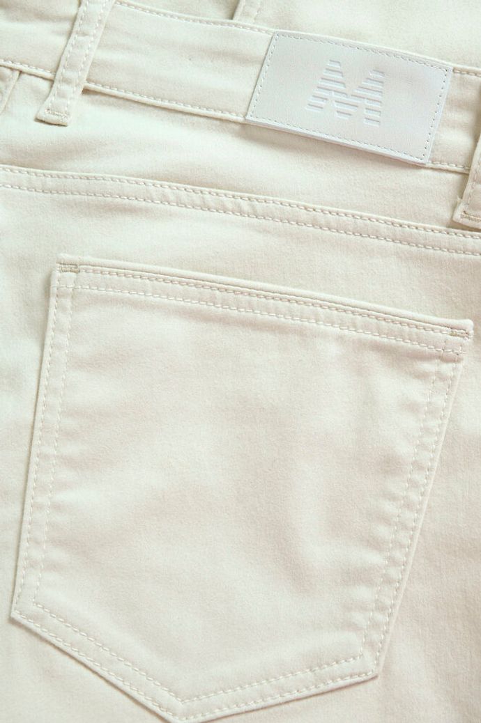 Off White Stretch Jeans - Matinique